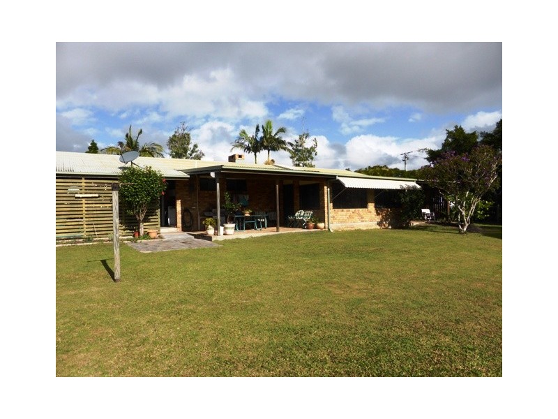 82 Emperor Street, Tin Can Bay QLD 4580