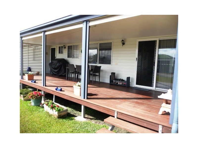 25 Dreadnaught Avenue, Cooloola Cove QLD 4580