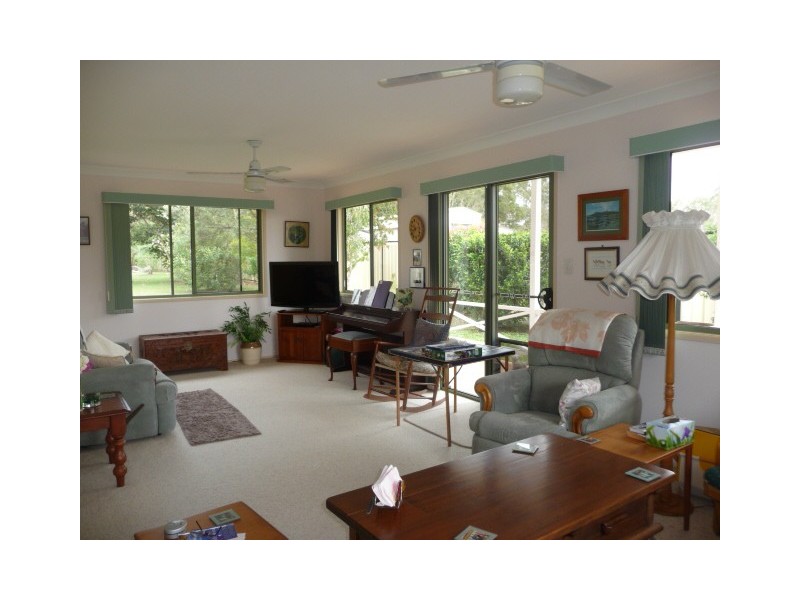 118 Investigator Ave, Cooloola Cove QLD 4580