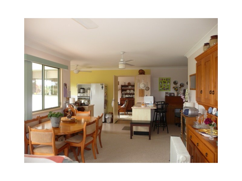 118 Investigator Ave, Cooloola Cove QLD 4580