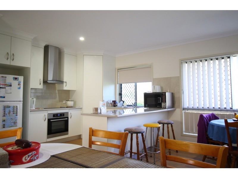 94 Endeavour Dr, Cooloola Cove QLD 4580