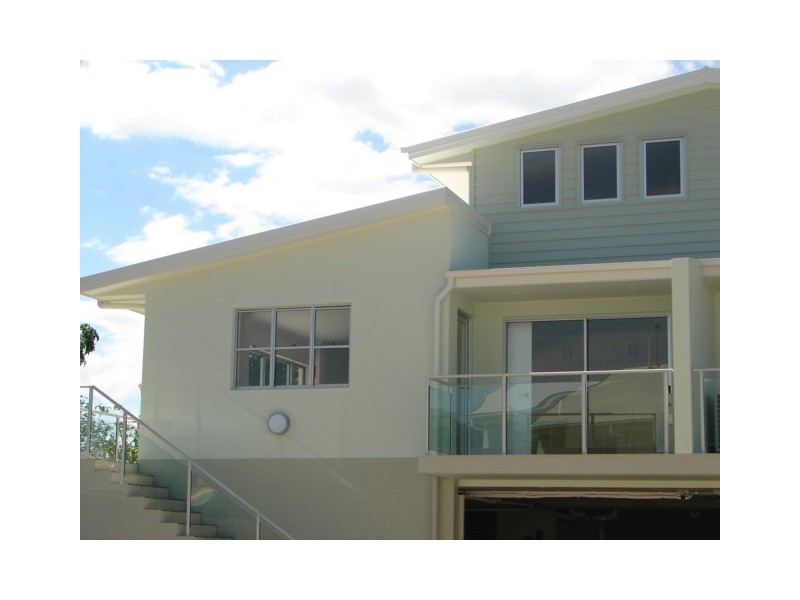 Unit 4/6 Gympie Rd, Tin Can Bay QLD 4580