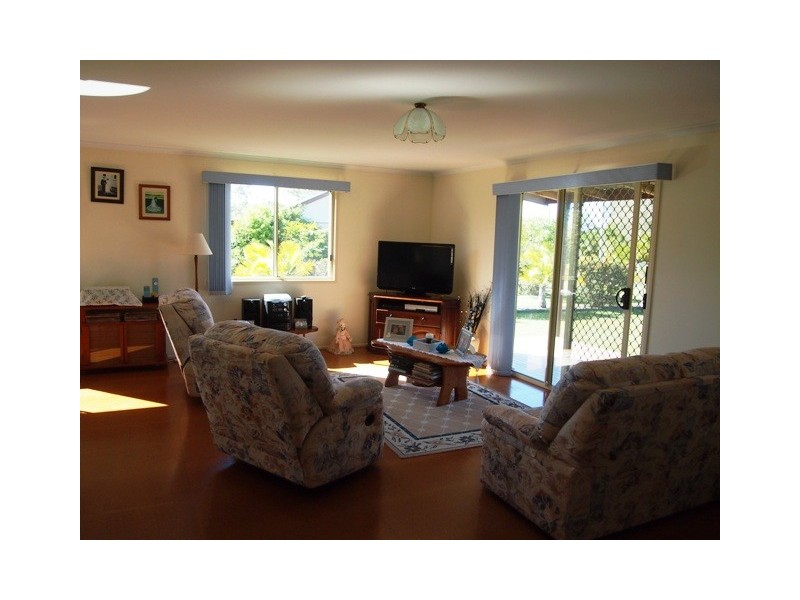 50 Discovery Drive, Cooloola Cove QLD 4580