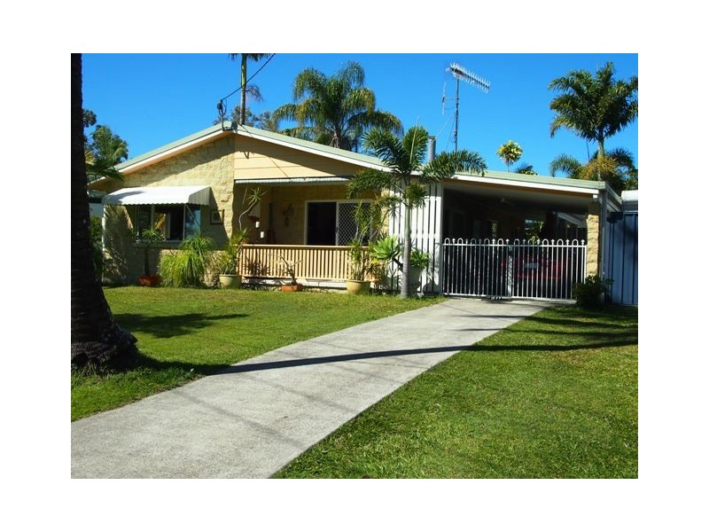 23 Oyster Parade, Tin Can Bay QLD 4580