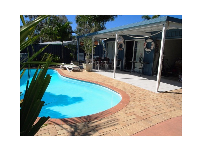 23 Oyster Parade, Tin Can Bay QLD 4580