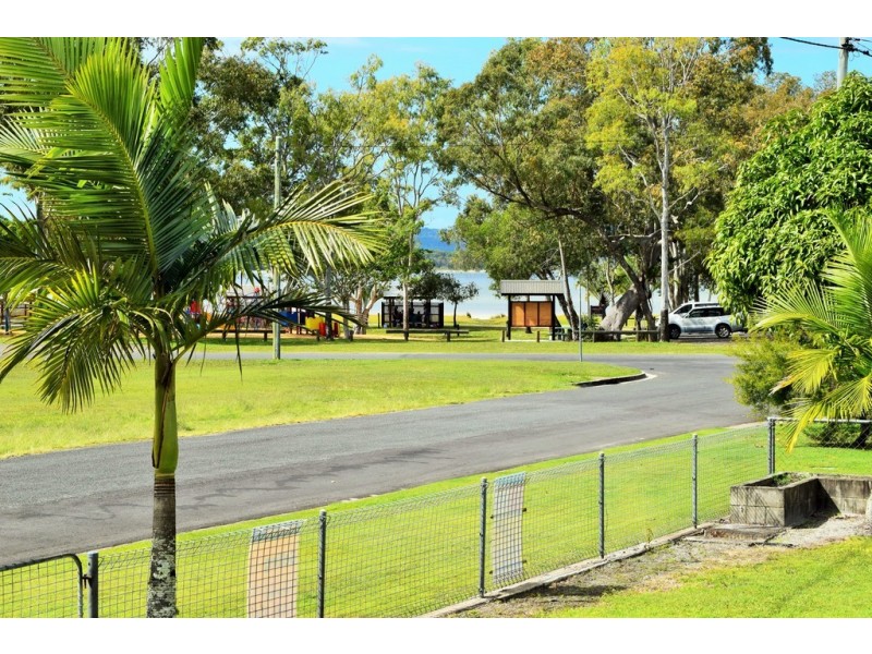4 Gar Street, Tin Can Bay QLD 4580