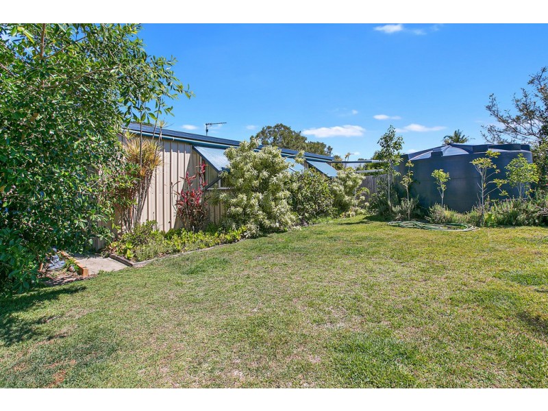 99 Golden Hind Avenue, Cooloola Cove QLD 4580