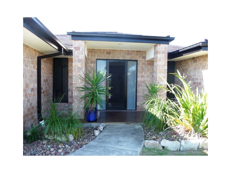 11 Kanimbla Ave, Cooloola Cove QLD 4580