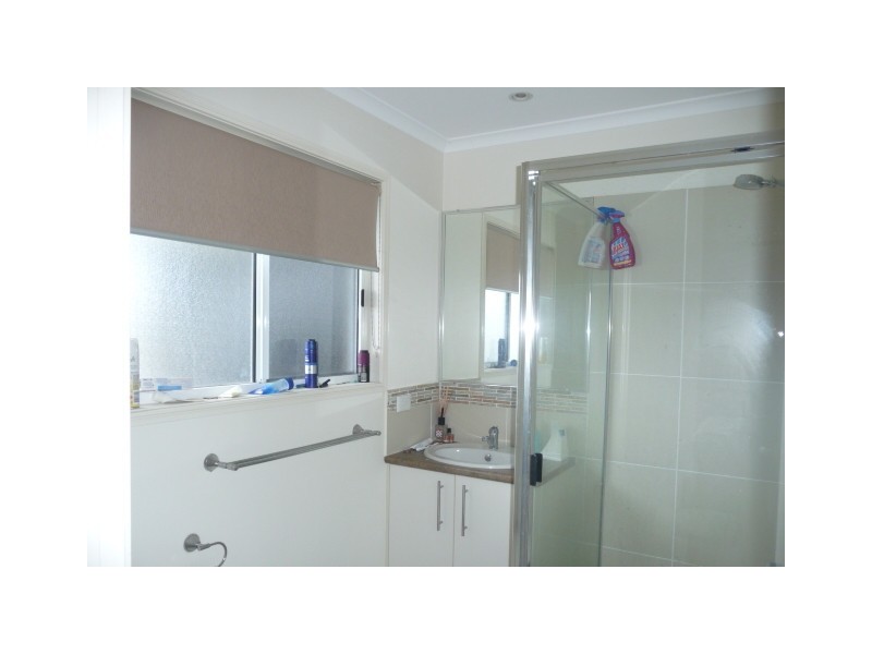 31 Canberra Ave, Cooloola Cove QLD 4580