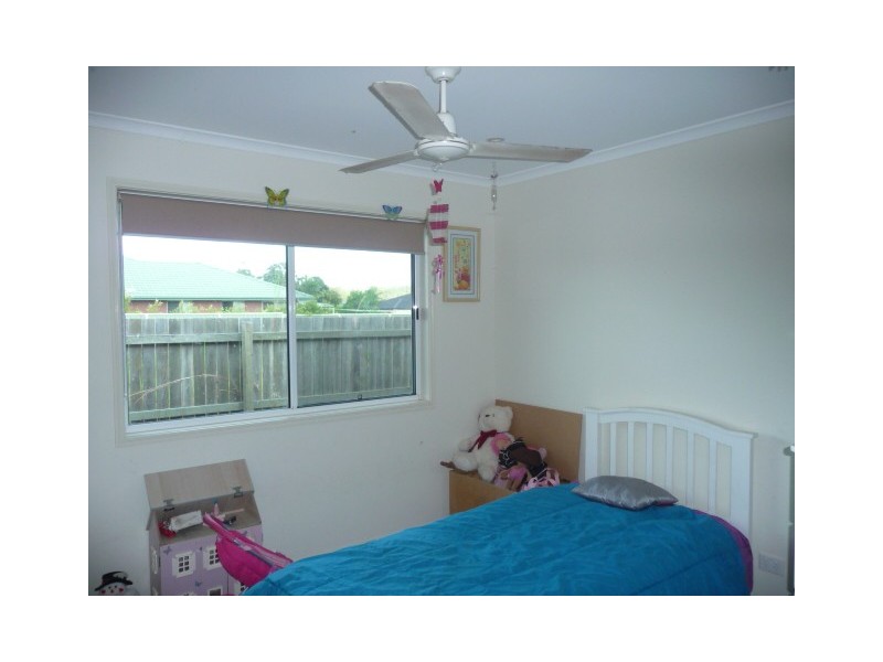 31 Canberra Ave, Cooloola Cove QLD 4580