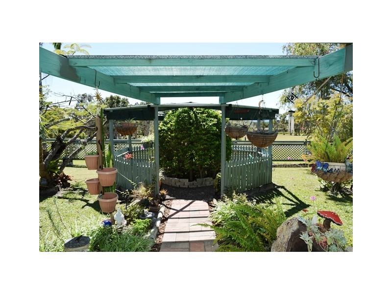 20 Mauretania Ave, Cooloola Cove QLD 4580