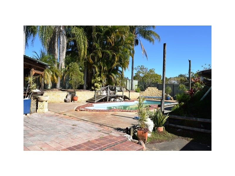 20 Mauretania Ave, Cooloola Cove QLD 4580