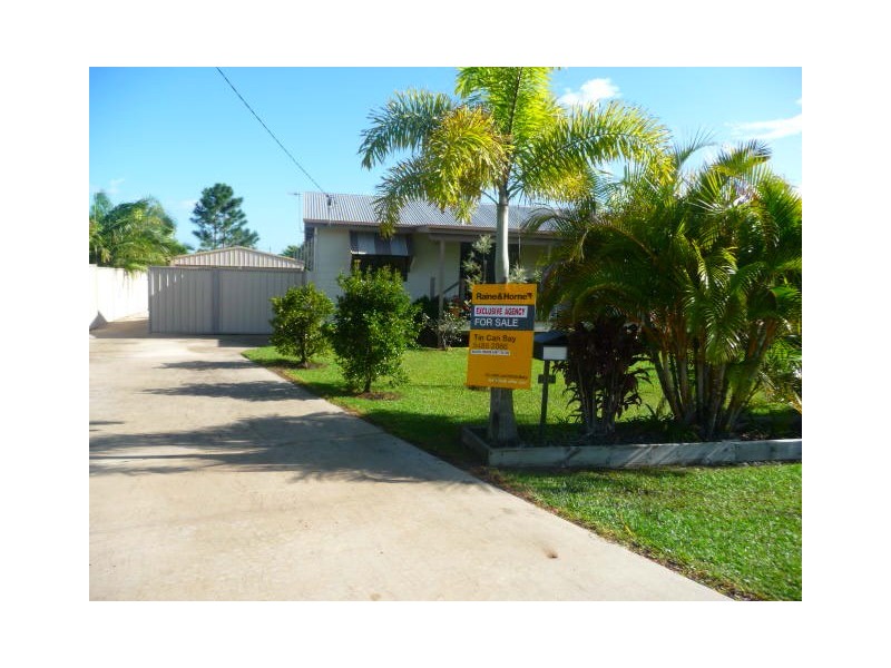 35 Mariposa Place, Cooloola Cove QLD 4580
