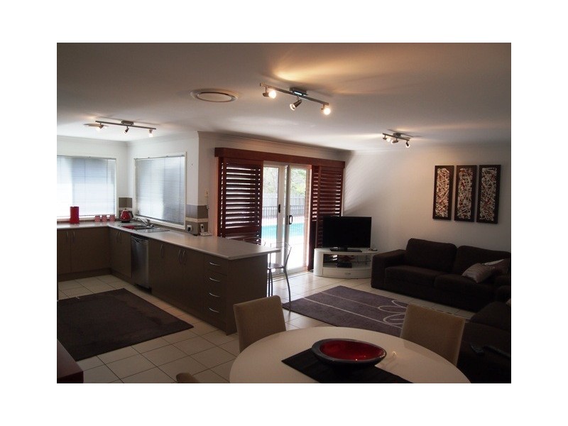 15 Sanctuary Way, Cooloola Cove QLD 4580