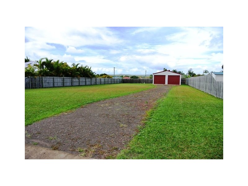 8 Golden Hind Ave, Cooloola Cove QLD 4580