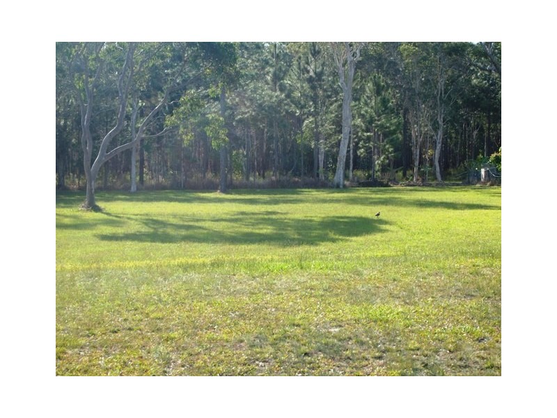 28 Endeavour Drive, Cooloola Cove QLD 4580