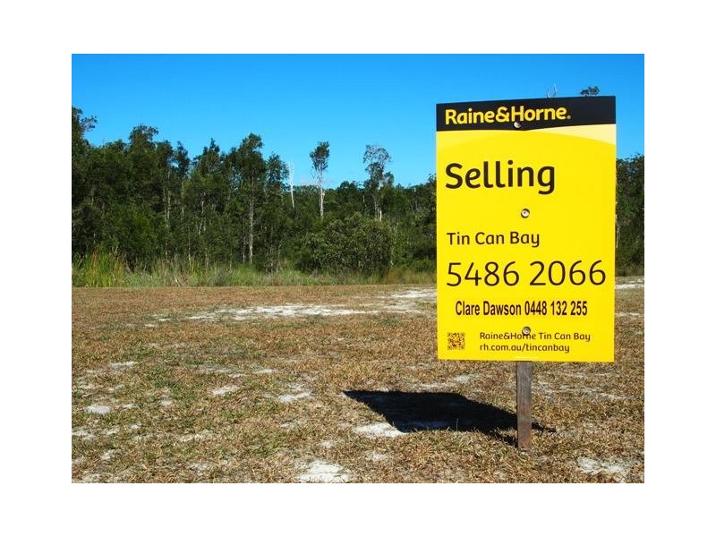 25 Summer Way, Tin Can Bay QLD 4580