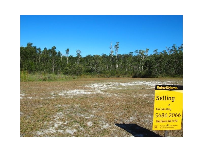 25 Summer Way, Tin Can Bay QLD 4580