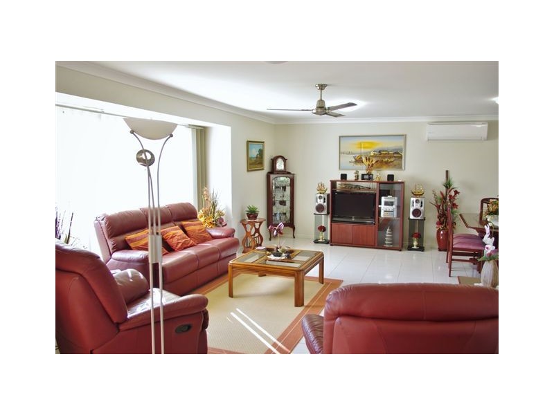 5 Parklink Ave, Cooloola Cove QLD 4580
