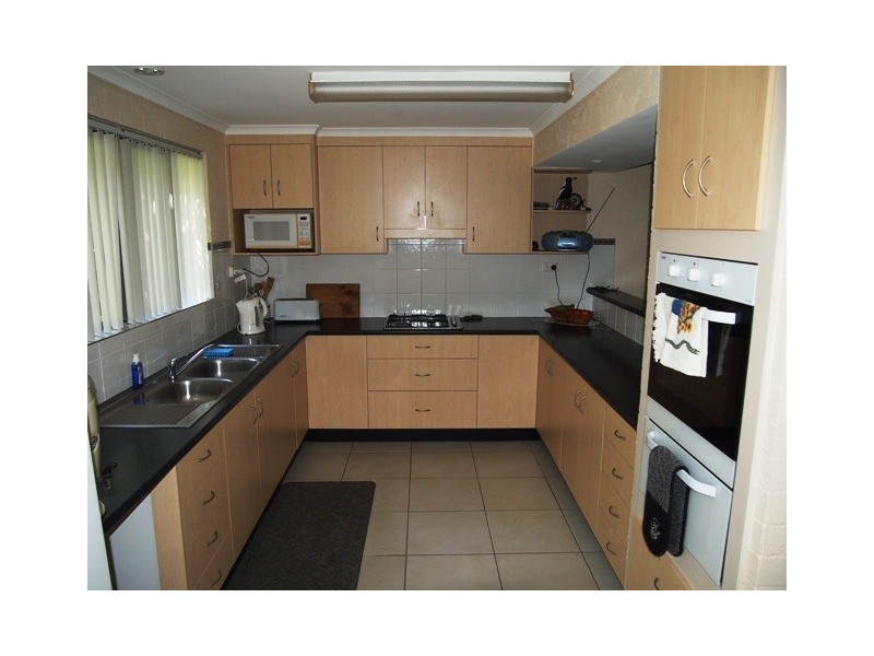 6 Titanic Court, Cooloola Cove QLD 4580