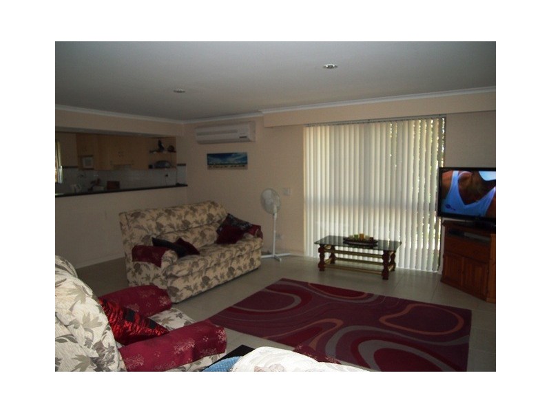 6 Titanic Court, Cooloola Cove QLD 4580