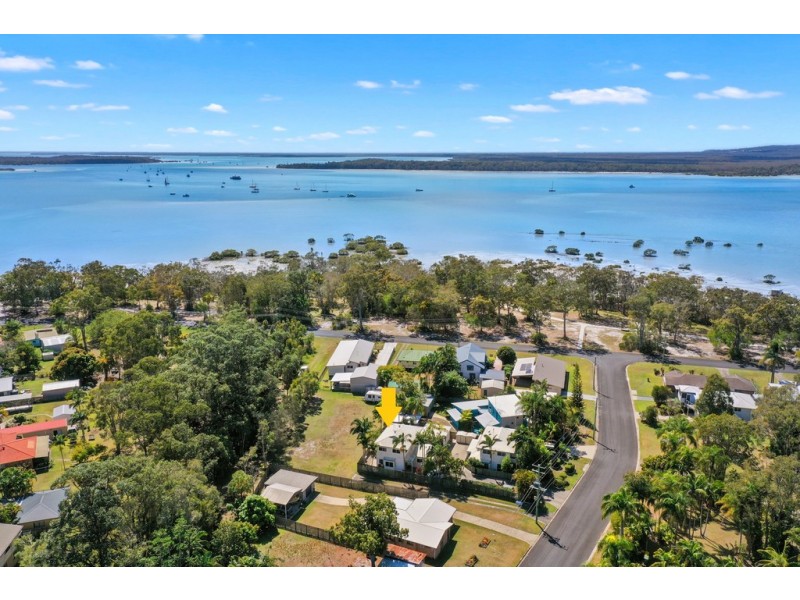 4/8 Mitchell Street, Tin Can Bay QLD 4580