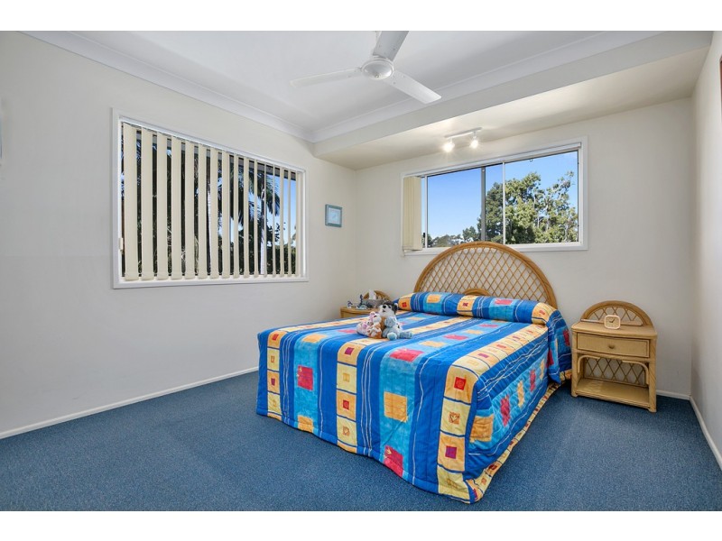 4/8 Mitchell Street, Tin Can Bay QLD 4580