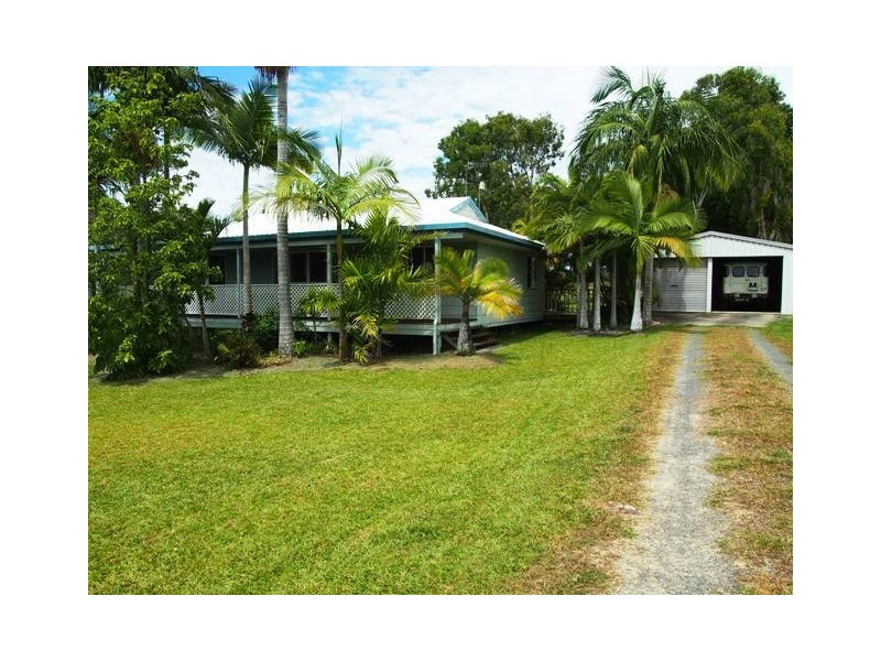 98 Investigator Avenue, Cooloola Cove QLD 4580