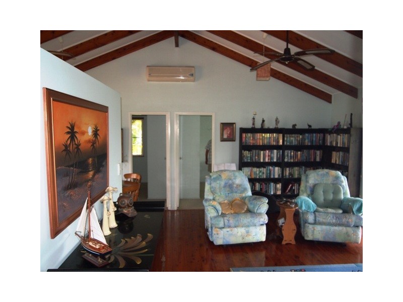 98 Investigator Avenue, Cooloola Cove QLD 4580