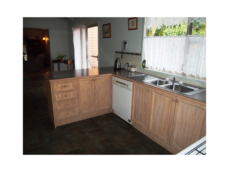 12 Sweetlip Circle, Tin Can Bay QLD 4580