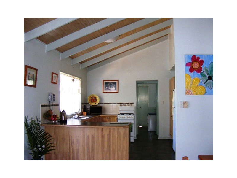 12 Sweetlip Circle, Tin Can Bay QLD 4580