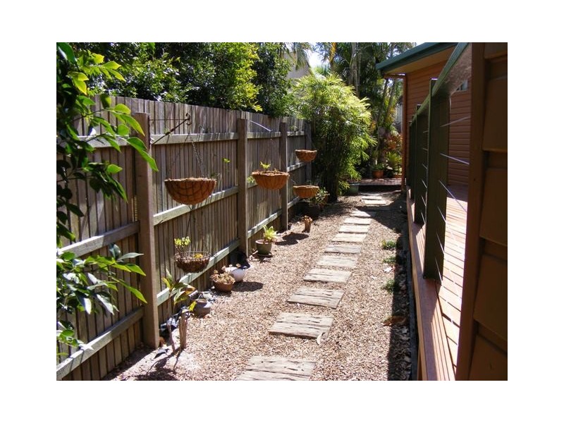 12 Sweetlip Circle, Tin Can Bay QLD 4580
