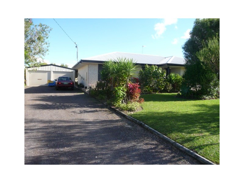 12 Dreadnought Ave, Cooloola Cove QLD 4580