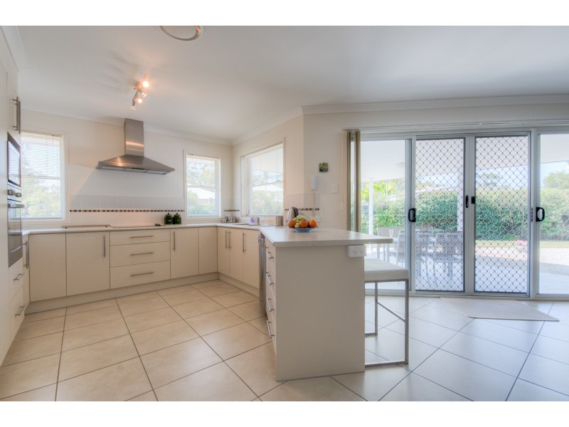 3 Lomandra Avenue, Cooloola Cove QLD 4580