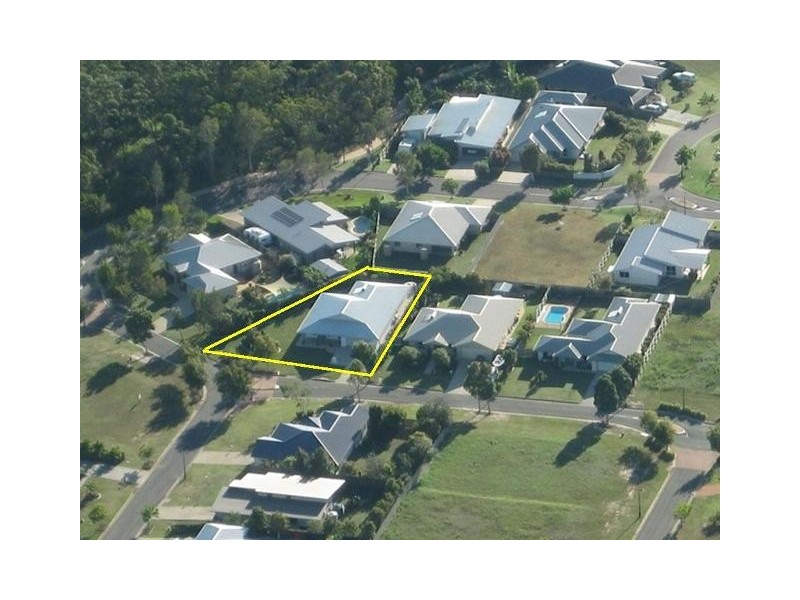 3 Lomandra Avenue, Cooloola Cove QLD 4580