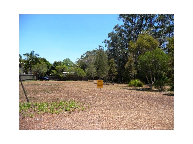 10 Mitchell St, Tin Can Bay QLD 4580