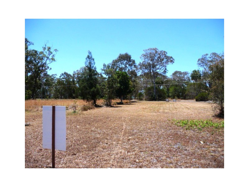 10 Mitchell St, Tin Can Bay QLD 4580