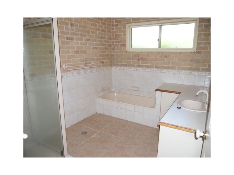 9 Bobrei Court, Tin Can Bay QLD 4580