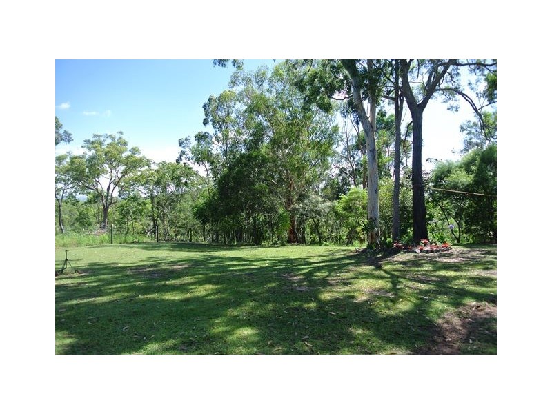 9 Bobrei Court, Tin Can Bay QLD 4580