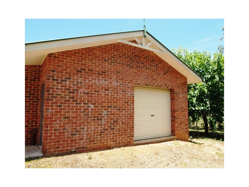 9 Bobrei Court, Tin Can Bay QLD 4580