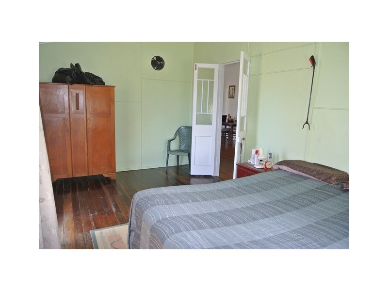 2 Bream St, Tin Can Bay QLD 4580