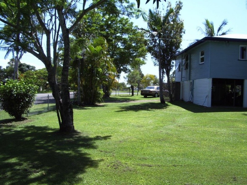 2 Bream St, Tin Can Bay QLD 4580