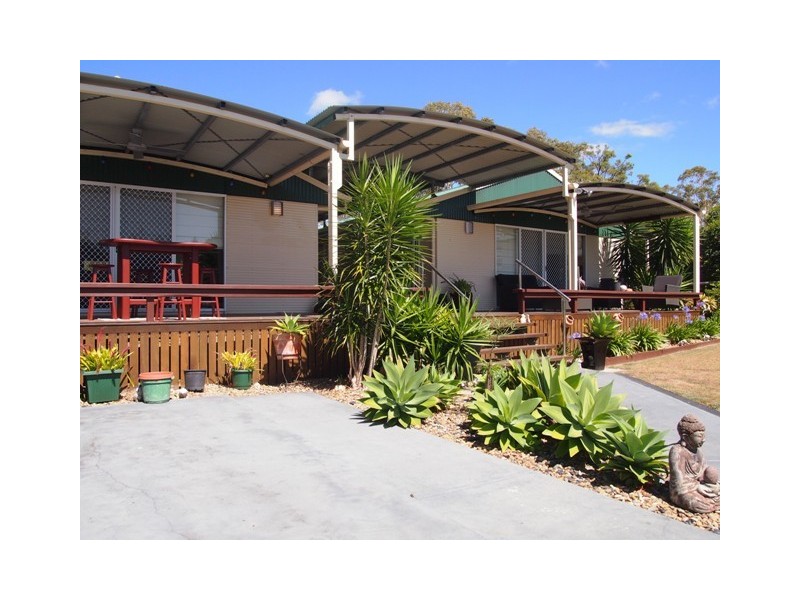 18 Queen Elizabeth Drive, Cooloola Cove QLD 4580