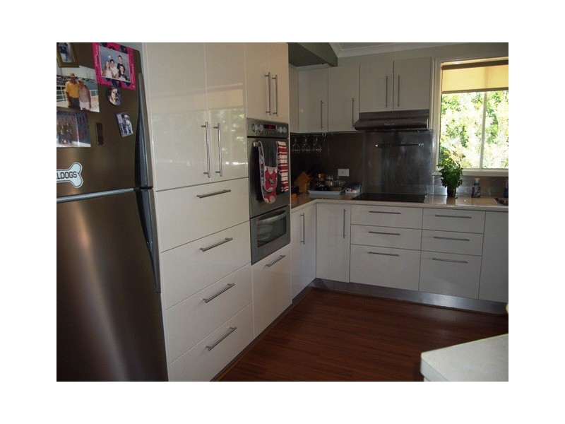 18 Queen Elizabeth Drive, Cooloola Cove QLD 4580