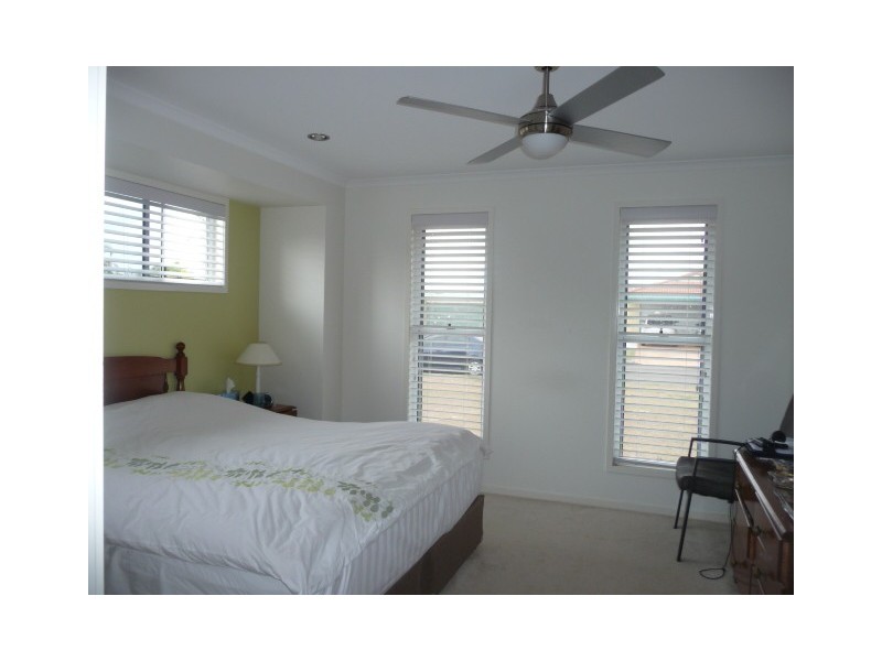 4 Aramac Court, Tin Can Bay QLD 4580