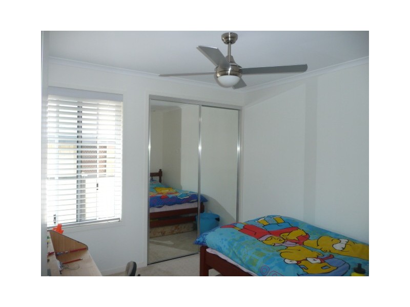 4 Aramac Court, Tin Can Bay QLD 4580