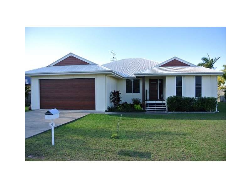 4 Aramac Court, Tin Can Bay QLD 4580
