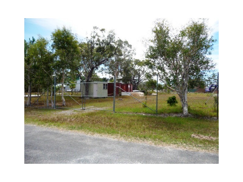 200 Queen Elizabeth Dr, Cooloola Cove QLD 4580