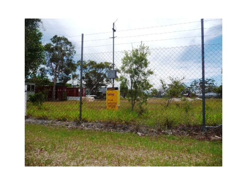 200 Queen Elizabeth Dr, Cooloola Cove QLD 4580