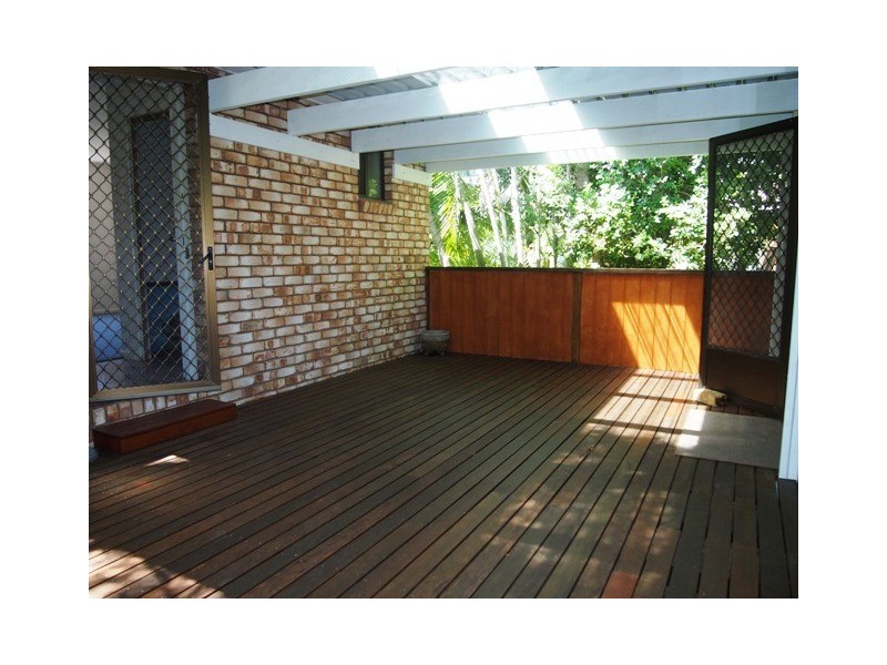 20 Oyster Parade, Tin Can Bay QLD 4580